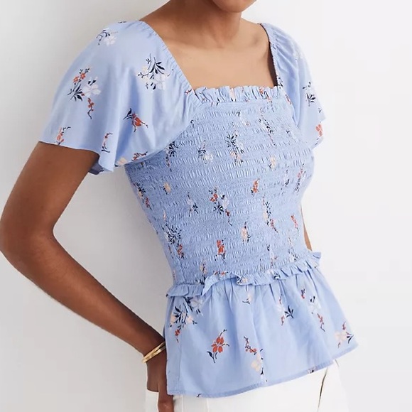 Madewell Tops - 🎉HP🎉 MADEWELL Smocked Flutter-Sleeve Top